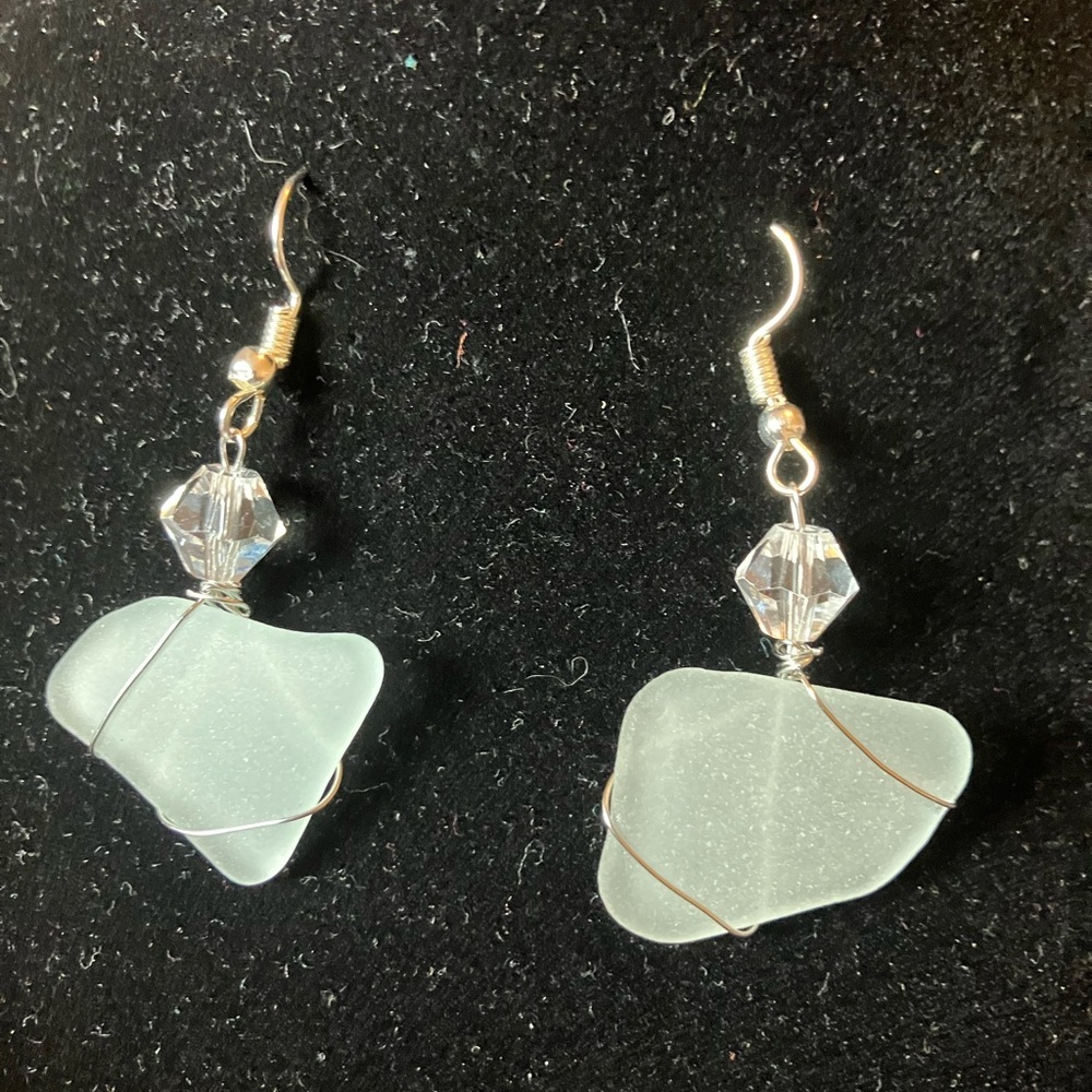 #28 handmade seaglass earrings